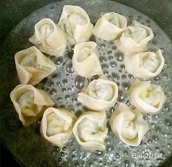抱蛋馄饨怎么做