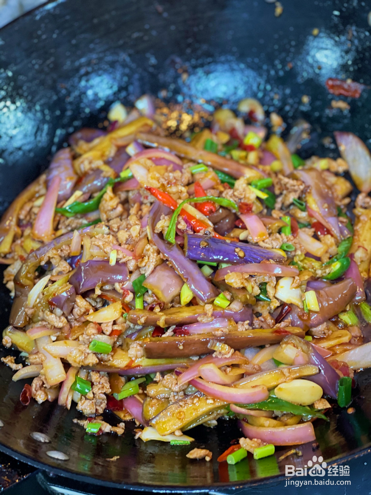 青椒肉沫炒茄子的做法