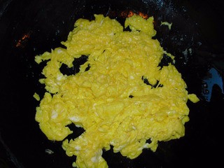 地木耳(地皮)炒鸡蛋