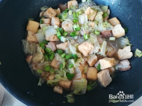 油豆腐炖白菜的做法