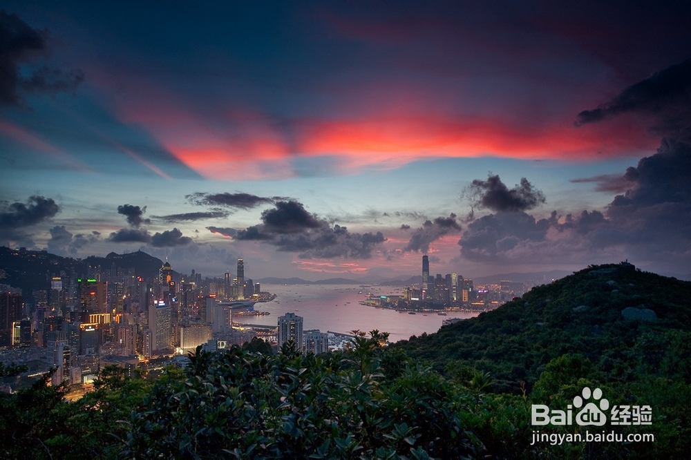 按月份去旅游拍照