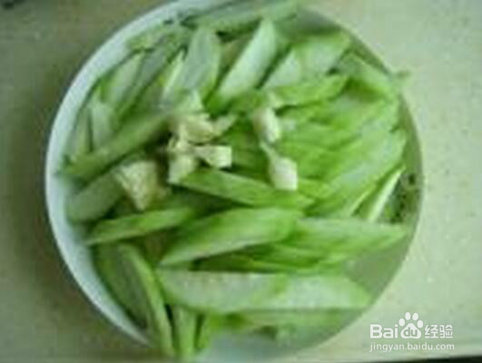 蒜茸炒丝瓜的简单做法