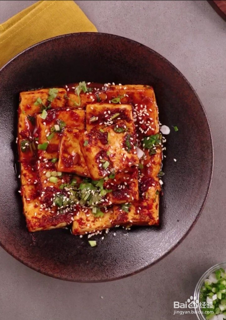 怎么做开胃的铁板豆腐？