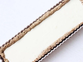 蓝莓酸奶燕麦挞怎么做？