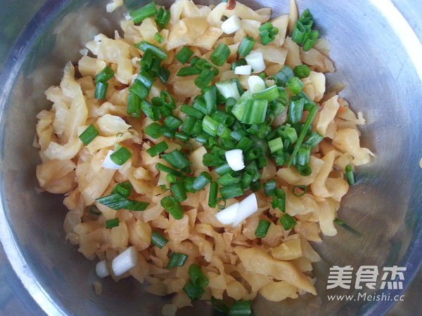葱香菜脯蛋的做法