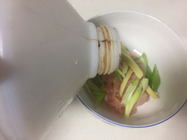 鸡丝菌菇青菜粥