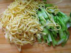 青菜炒豆皮丝