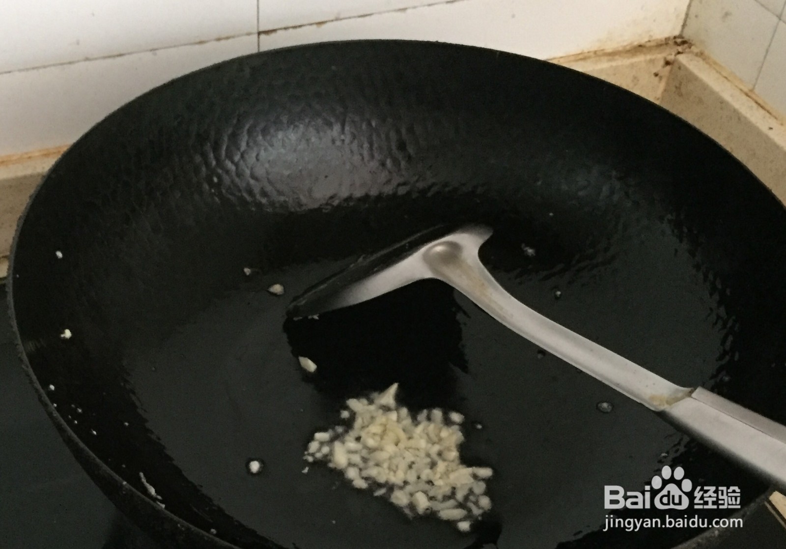 鸡蛋炸酱的做法