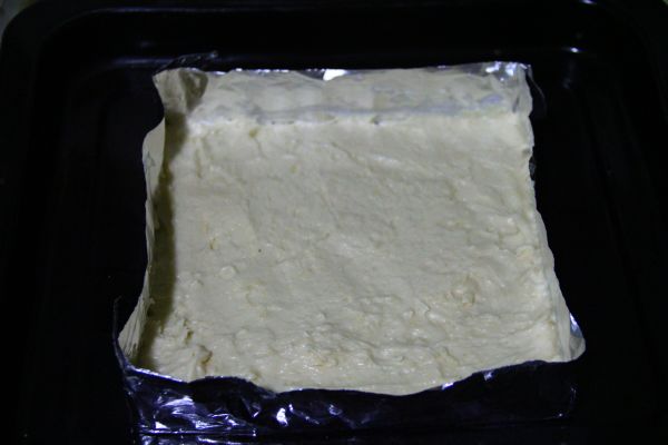 双色棋格奶油蛋糕