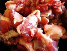 土豆烧鸭子的家常做法