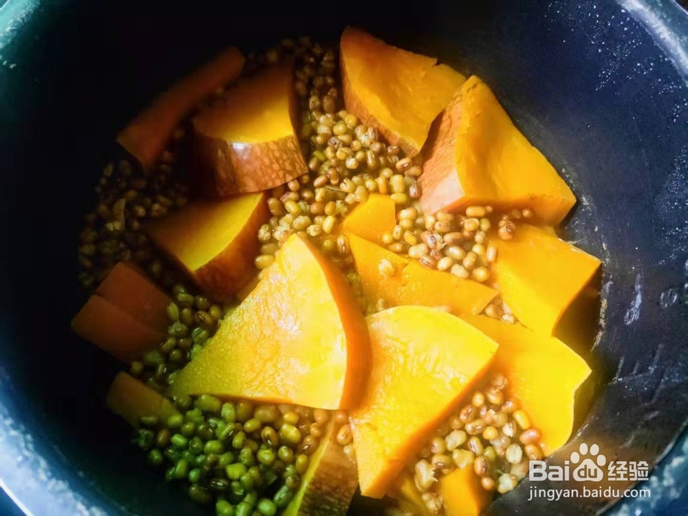 南瓜百合绿豆羹---便秘小菜谱