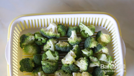 如何制做牛肉炒西兰花