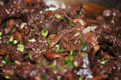 为什么说，狗肉滚三滚，神仙站不稳