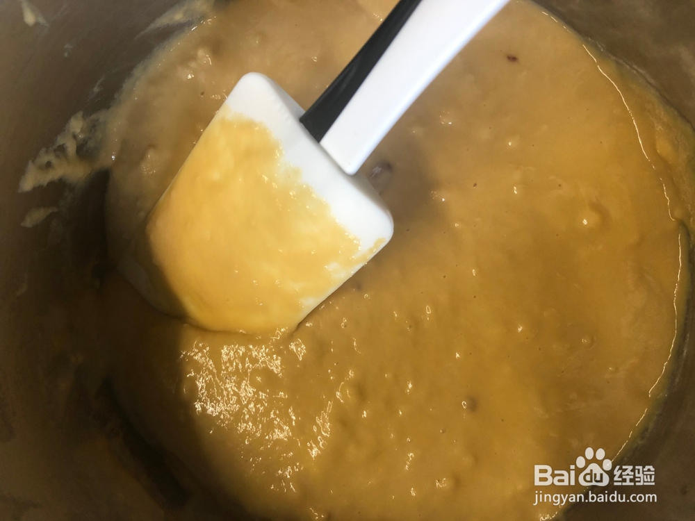 如何轻松自制年夜饭甜点“红糖发糕”？