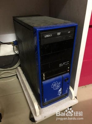台式电脑死机怎么重启