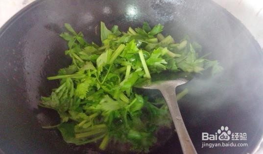 如何做家常的芹菜炒肉