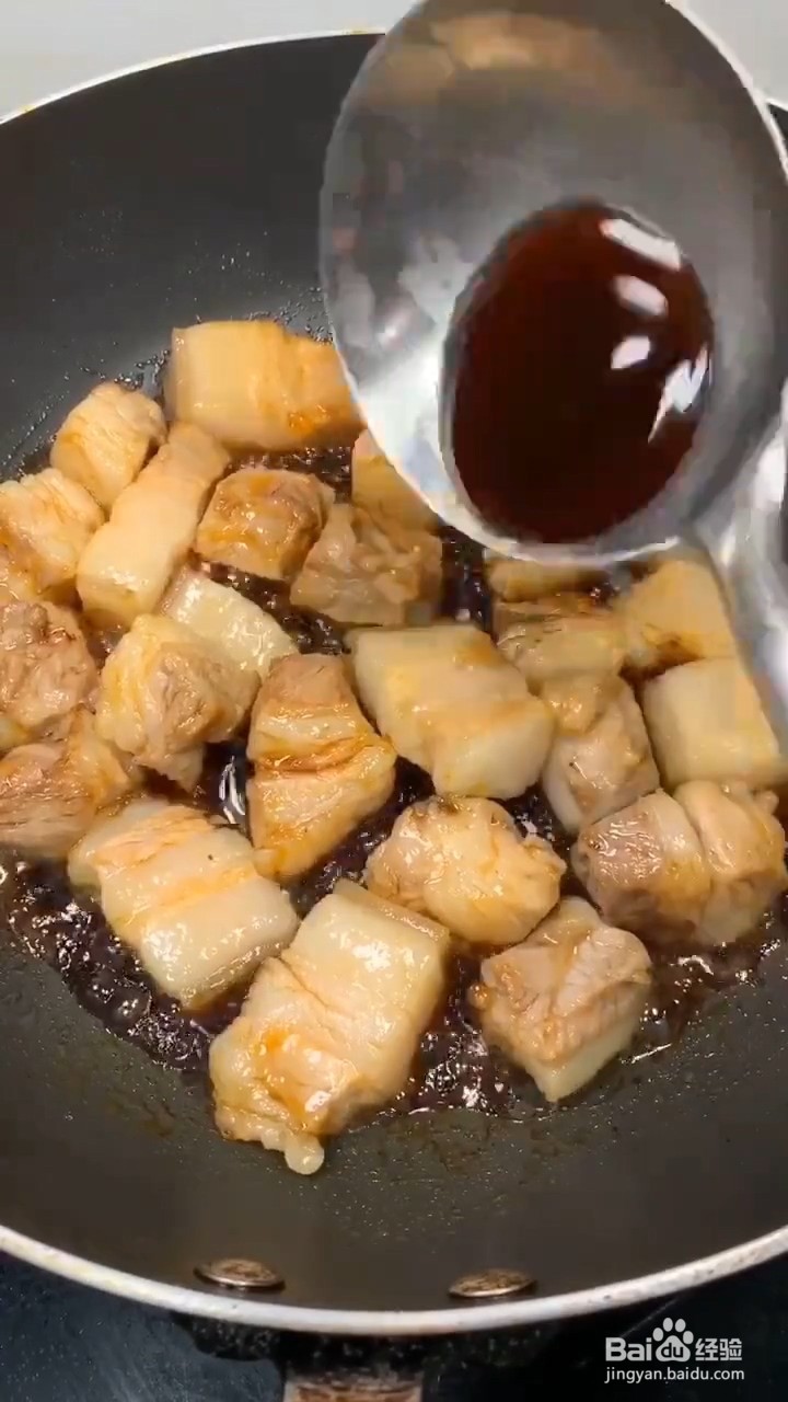 如何在家弄美味好吃的红烧五花肉鹌鹑蛋