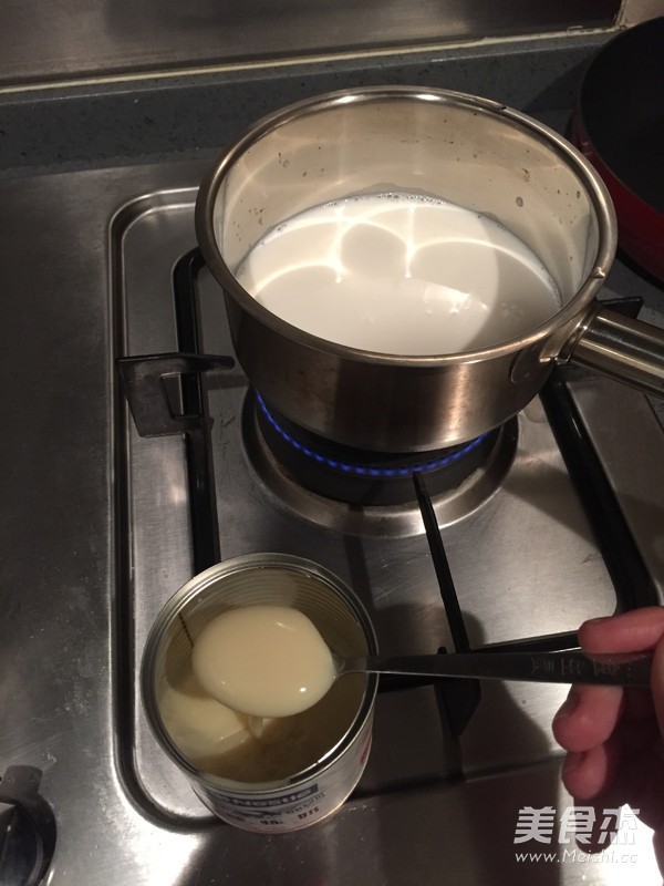 牛油果香蕉奶昔