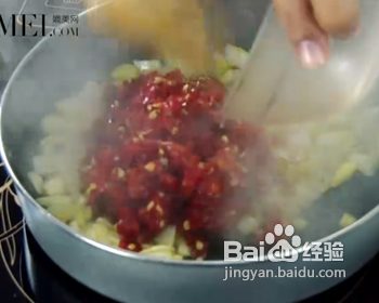 剁椒鸡翅的做法【视频教程】