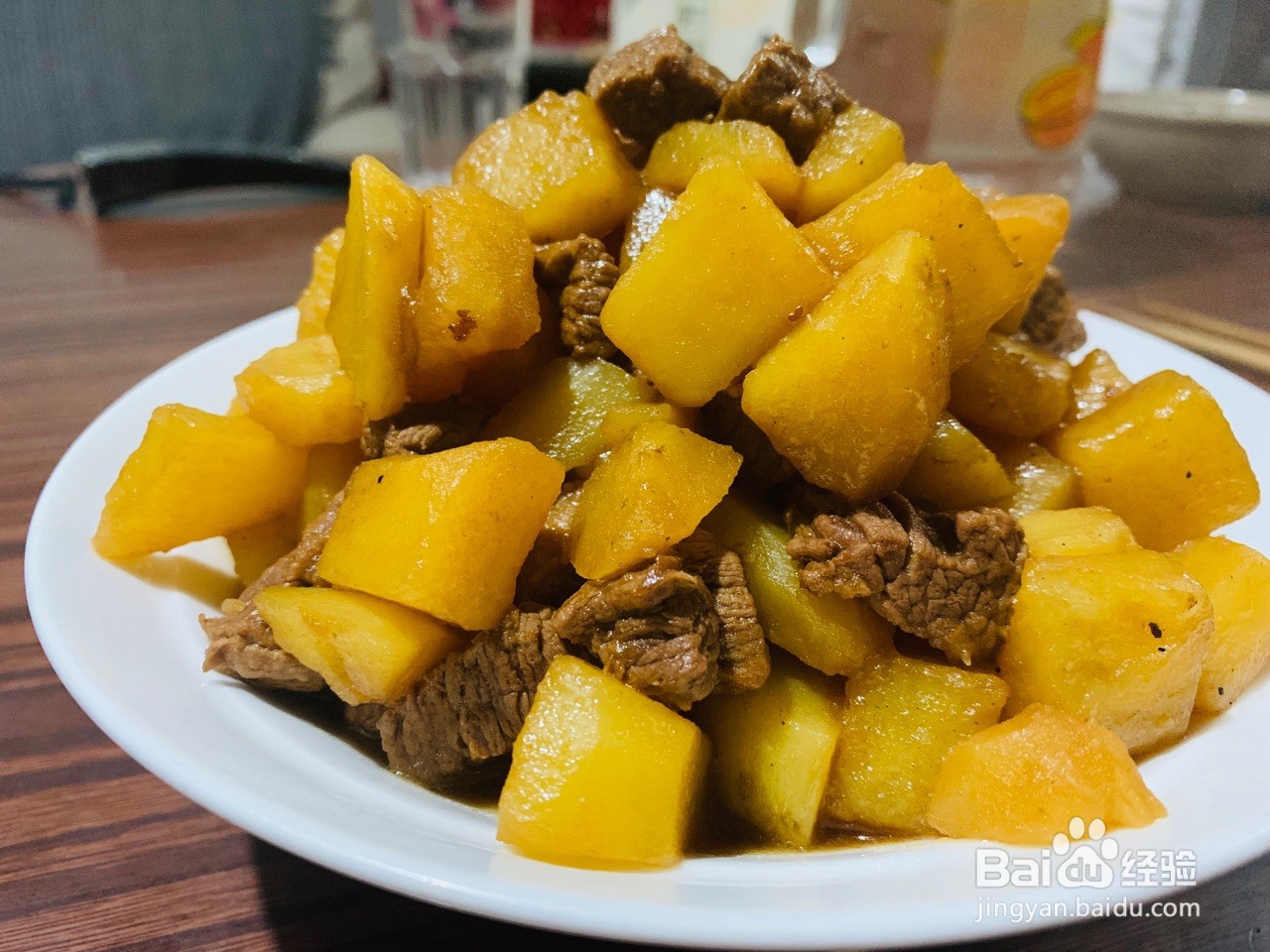 土豆红烧嫩牛肉