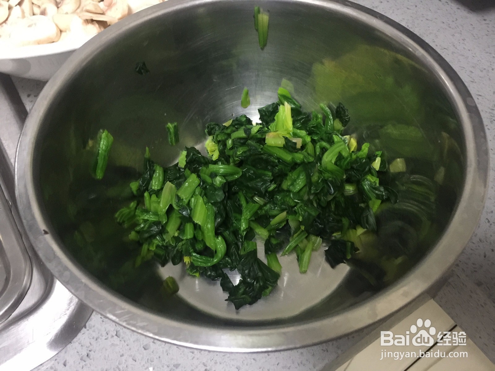 菠菜菌菇汤怎么做