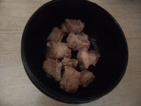 青橄榄排骨汤的做法