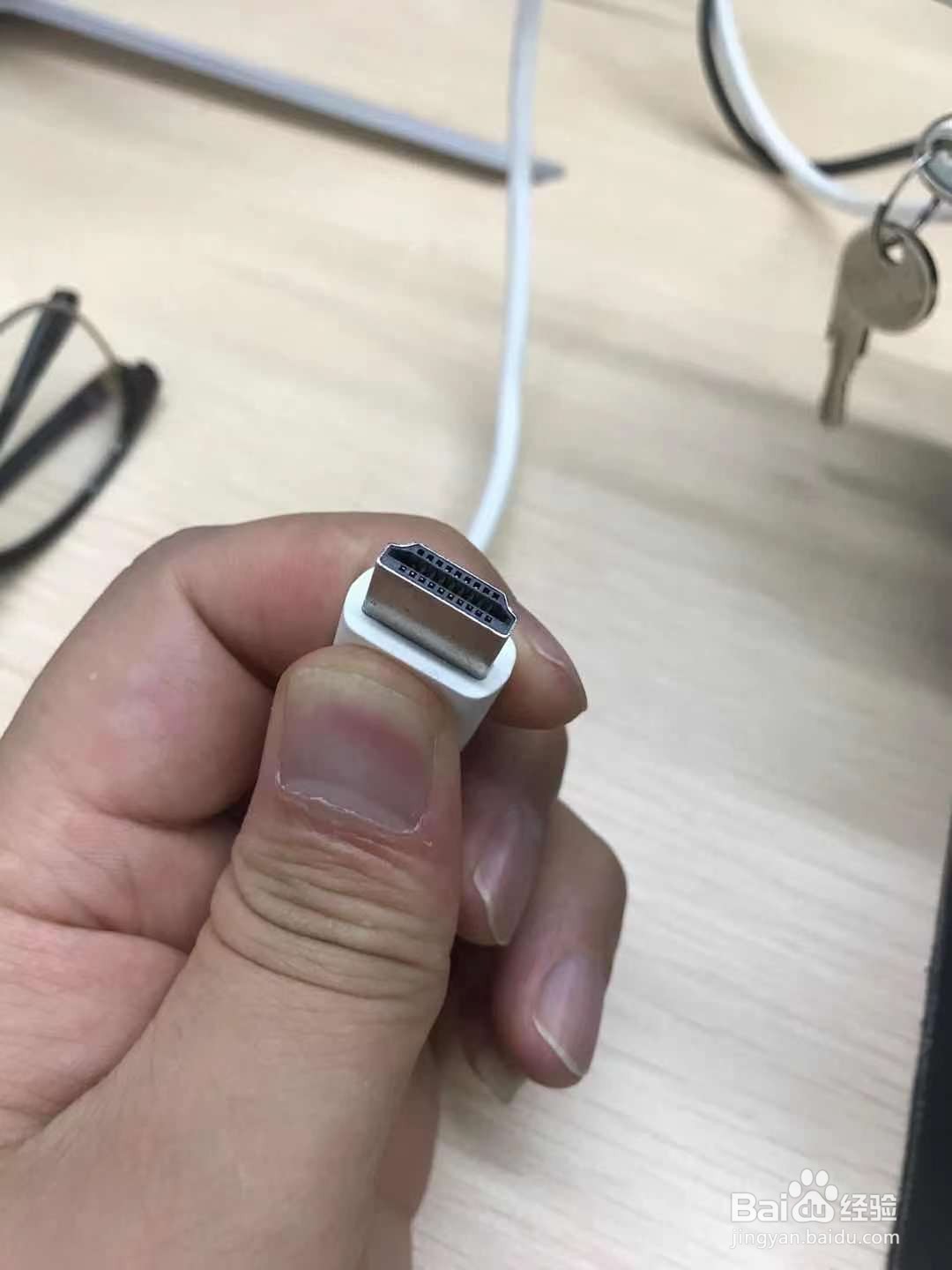 如何将电脑投屏到电视上