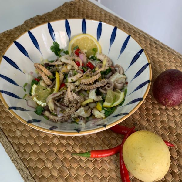 凉拌酸辣八爪鱼