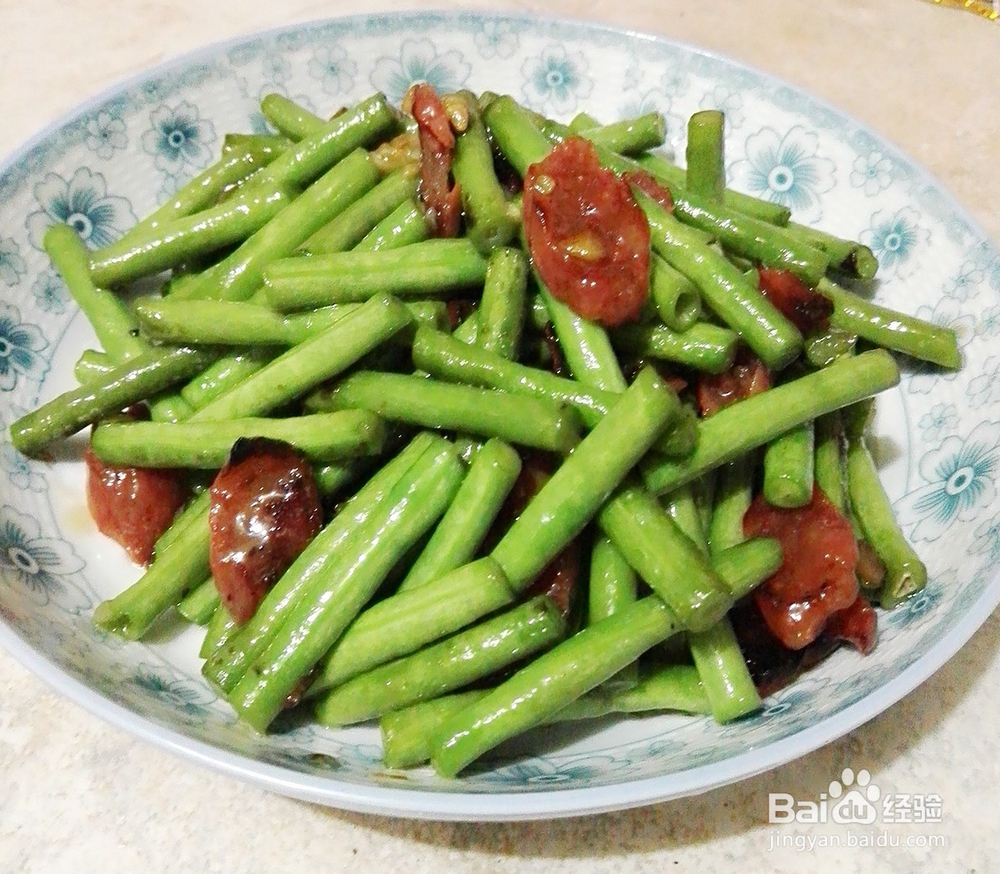 腊肠炒豆角的家常做法
