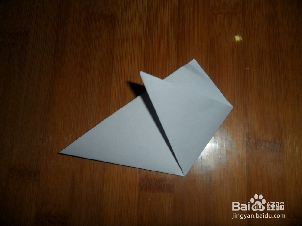 怎样用皱纹纸做卷花？