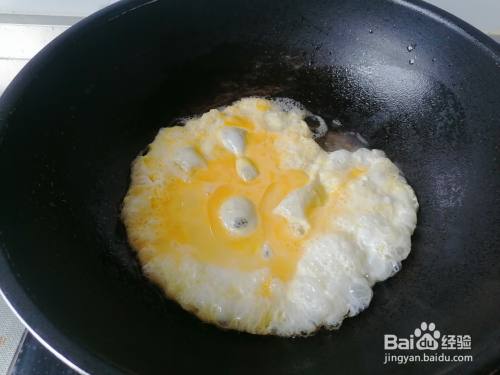 家常菜-酸豆角炒蛋的做法
