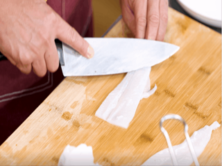 海鲜酸汤河粉怎么做？