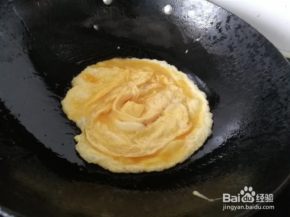 西葫芦炒土鸡蛋