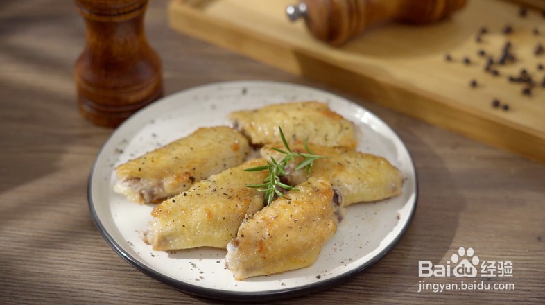 煎鸡翅怎么不粘锅窍门