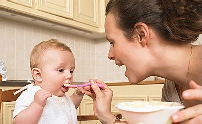 婴儿的喂养与辅食添加：[5]母乳喂养的优点