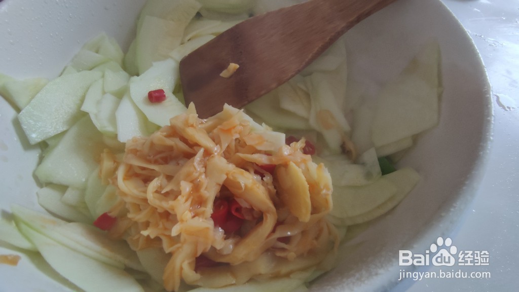 小炒酸辣油笋西葫芦