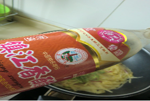 这样的酸辣土豆丝不要太好吃哦