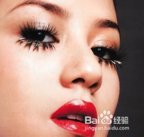 薄嘴唇怎么化妆好看
