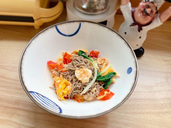 豆腐西红柿鸡蛋荞麦面