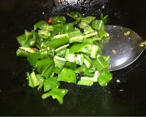 茄子炒土豆的做法