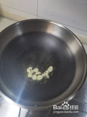 食补养生有点好看的清炒西兰花的做法