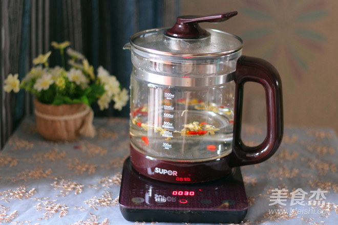 菊花枸杞茶的做法