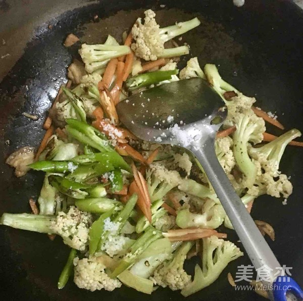 干煸花菜的做法