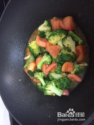 食补佳品西红柿炒西兰花的做法