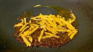 好吃到停不下来的火锅底料炒螺丝