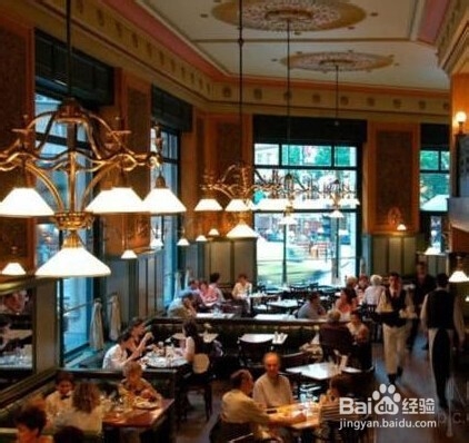 出国旅游的八大浓情咖啡馆