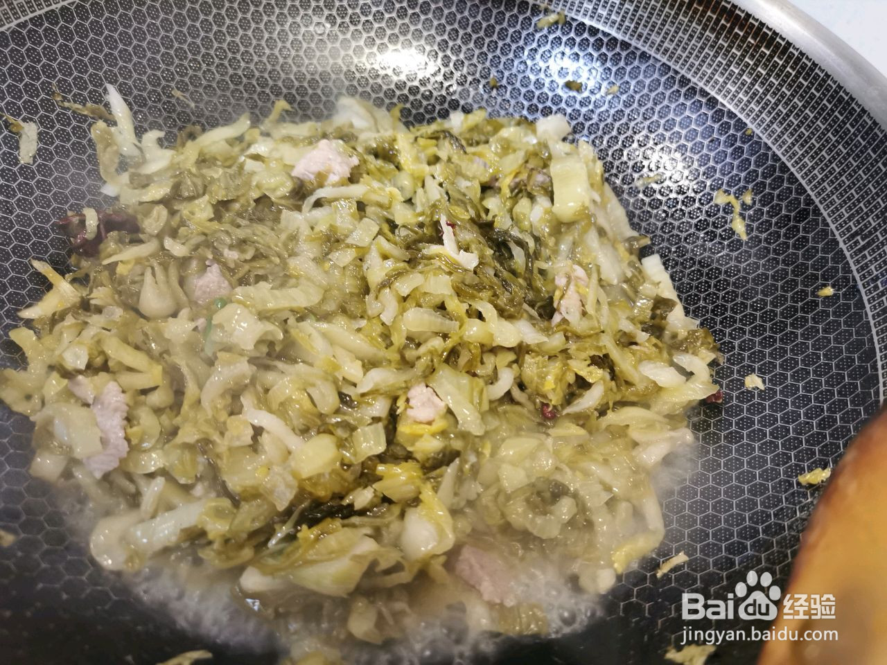 酸菜炒肉丝的做法