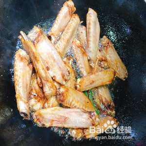 自制美味红烧鸭翅