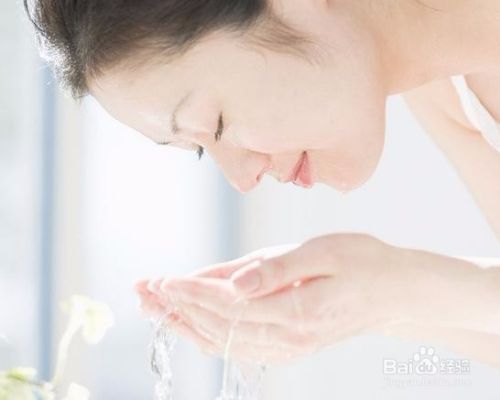怎么正确洗脸？怎么才能把脸洗干净？