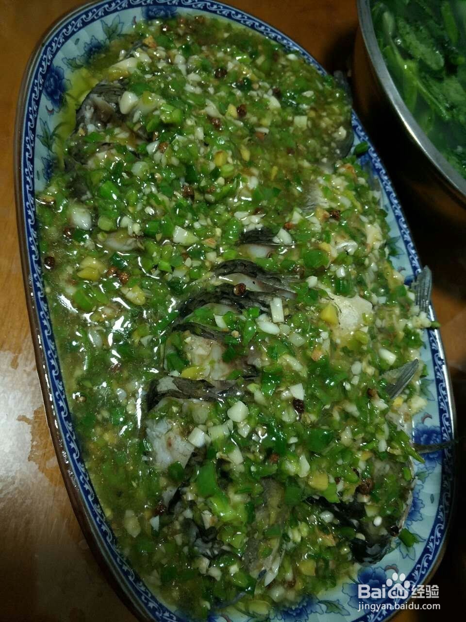 最爱美食之青椒全鱼和剁椒鲫鱼的做法